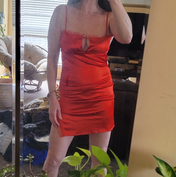 NWT Better Be for Copper Closet Backless Red Party Dress - Picture 4 of 15